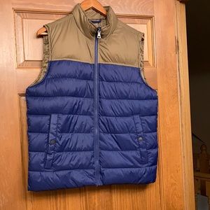Bass men’s puffer vest size medium